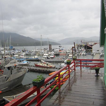 Eagle Bluff Lighthouse Bed & Breakfast Prince Rupert Exteriör bild
